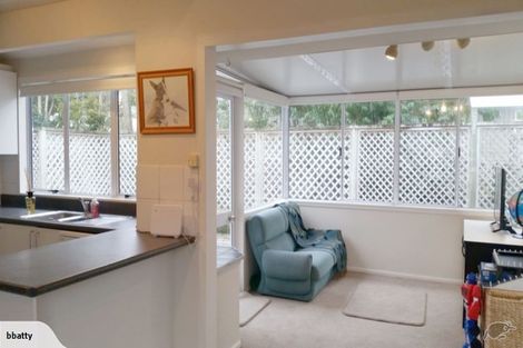 Photo of property in 2/7a Corunna Road, Milford, Auckland, 0620