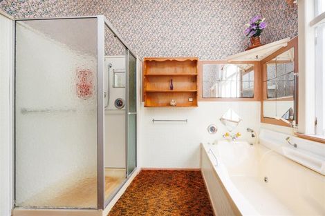 Photo of property in 9 Tutaenui Road, Marton, 4788