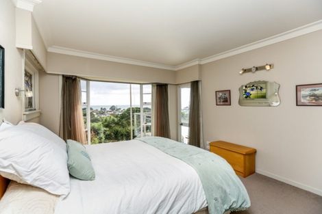 Photo of property in 374 Devon Street West, Lynmouth, New Plymouth, 4310
