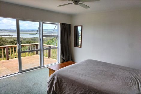 Photo of property in 2 Edge Street, Onerahi, Whangarei, 0110