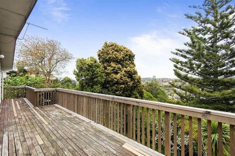 Photo of property in 118 Carlisle Road, Browns Bay, Auckland, 0632