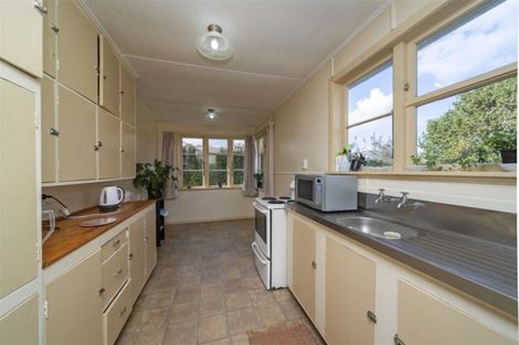 Photo of property in 53 Fairfield Road, Hawera, 4610