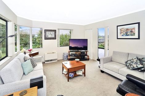 Photo of property in 38 Fairview Place, Te Puke, 3119