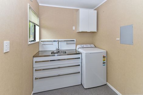 Photo of property in 10 Lorelei Place, Opaheke, Papakura, 2113