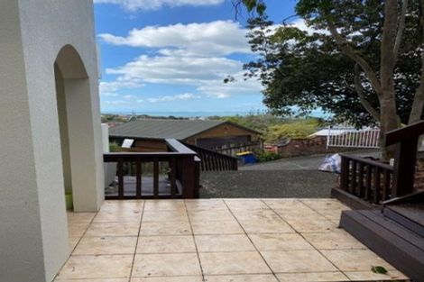 Photo of property in 1/433a East Coast Road, Mairangi Bay, Auckland, 0630