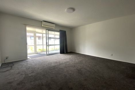 Photo of property in 2/12 Peer Street, Upper Riccarton, Christchurch, 8041