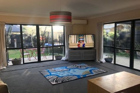 Photo of property in 18 Sarah Place, Papamoa Beach, Papamoa, 3118