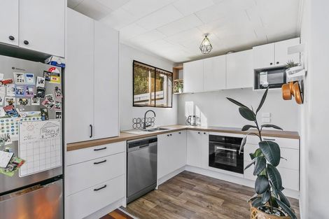 Photo of property in 53b Tawhai Street, Stokes Valley, Lower Hutt, 5019