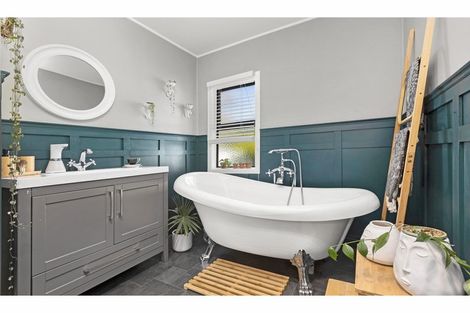 Photo of property in 8 Totara Street, Waitoa, 3310