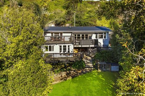 Photo of property in 1 Durie Vale Road, Durie Hill, Whanganui, 4500