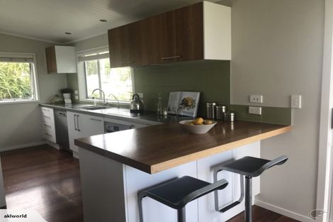 Photo of property in 60 Waitea Road, Muriwai, Waimauku, 0881