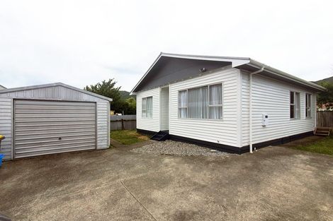Photo of property in 18a Bush Street, Naenae, Lower Hutt, 5011
