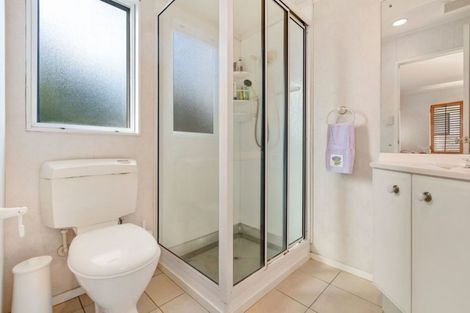 Photo of property in 40 Kenneth Small Place, Remuera, Auckland, 1050