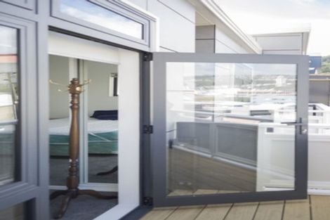 Photo of property in Pirie Street Townhouses, 9/35 Pirie Street, Mount Victoria, Wellington, 6011