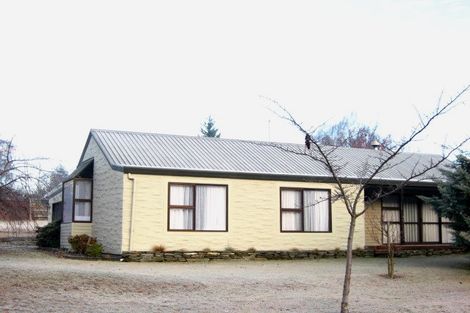 Photo of property in 6 Payne Place, Arrowtown, 9302