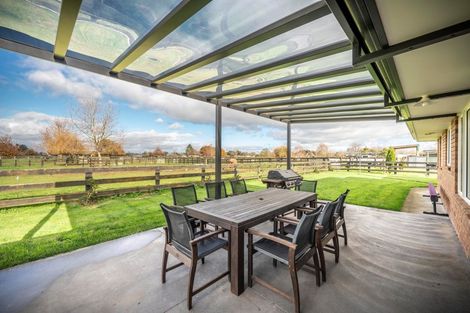 Photo of property in 2/101 Racecourse Road, Cambridge, 3493