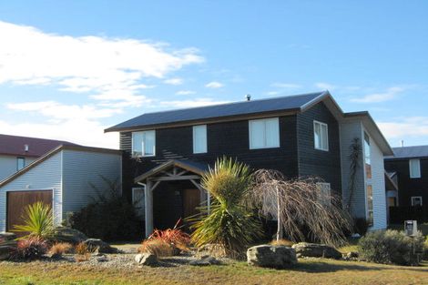 Photo of property in 45 Totara Terrace, Wanaka, 9305