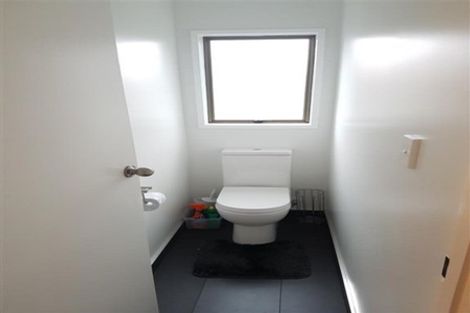 Photo of property in 4 Nearco Street, Randwick Park, Auckland, 2105