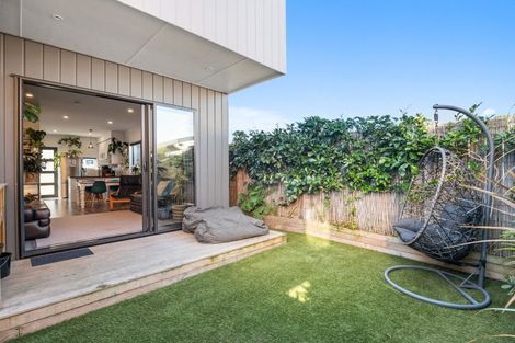 Photo of property in 1/22 Ryburn Road, Mount Wellington, Auckland, 1062