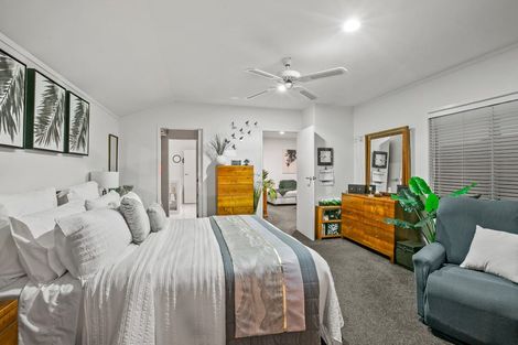 Photo of property in 46 Whiteley Street, Moturoa, New Plymouth, 4310