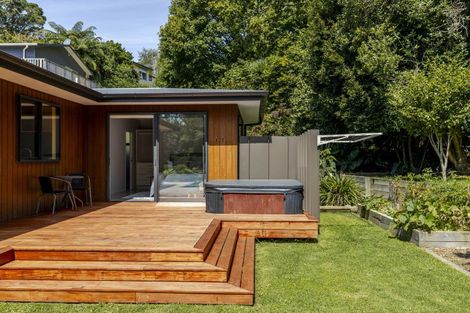 Photo of property in 94 Eliot Street, New Plymouth, 4310