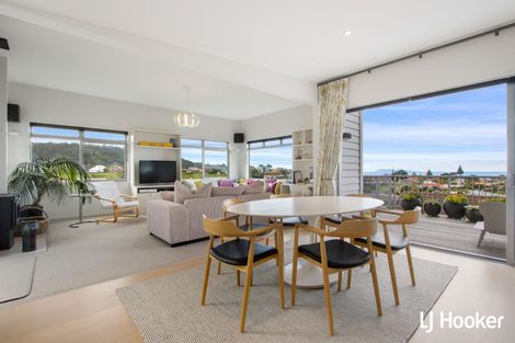 Photo of property in 9 Tohora View, Waihi Beach, 3611