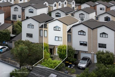 Photo of property in St Claire Village, 6/172 Mcleod Road, Te Atatu South, Auckland, 0610