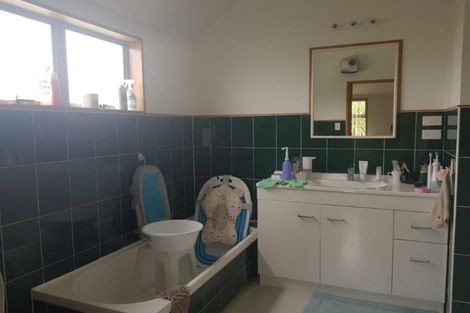 Photo of property in 15 Brockworth Place, Riccarton, Christchurch, 8011