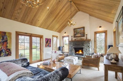 Photo of property in 25 Mooney Road, Speargrass Flat, Queenstown, 9371