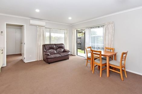 Photo of property in 4a Cathay Lane, Takanini, 2112
