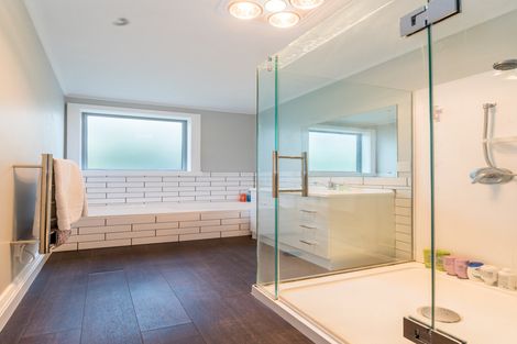 Photo of property in 33 Stanley Street, Kenmure, Dunedin, 9011