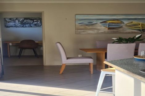 Photo of property in 100 Shakespeare Street, Leamington, Cambridge, 3432