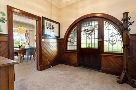 Photo of property in 20 Hargest Crescent, Saint Kilda, Dunedin, 9012