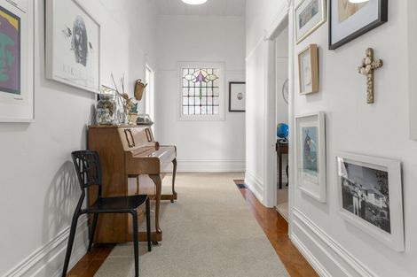 Photo of property in 13 Herne Bay Road, Herne Bay, Auckland, 1011