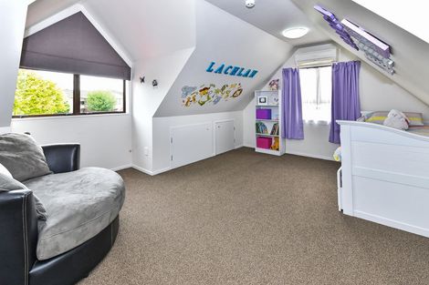 Photo of property in 10 Lorelei Place, Opaheke, Papakura, 2113