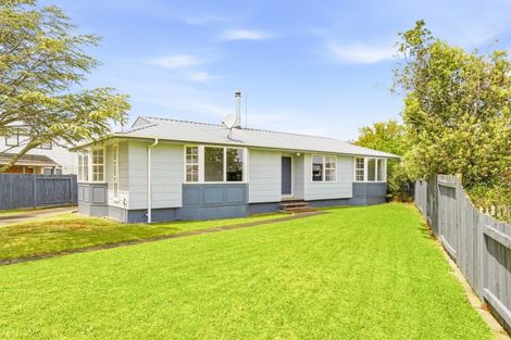 Photo of property in 52 Acacia Street, Kelvin Grove, Palmerston North, 4414