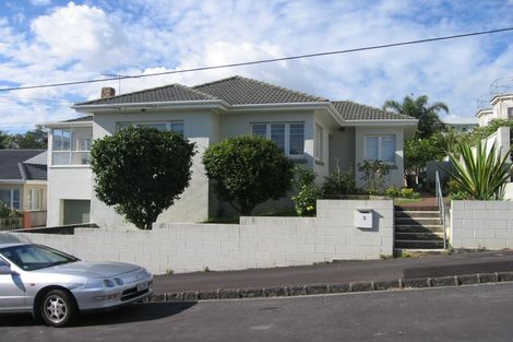 Photo of property in 3 Westwood Terrace, Saint Marys Bay, Auckland, 1011