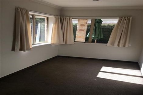 Photo of property in 39 Gandalf Crescent, Paraparaumu, 5032