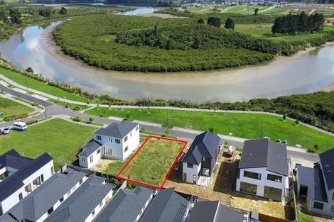 Photo of property in 92 Kahui Parade, Karaka, Papakura, 2113