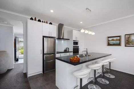 Photo of property in 26 Excelsa Place, Papamoa Beach, Papamoa, 3118