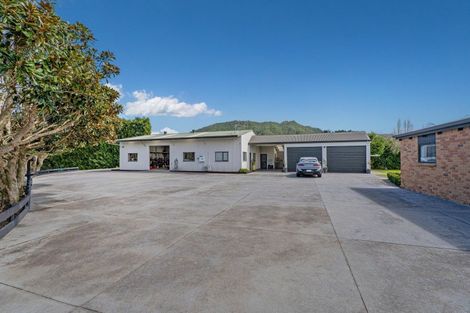Photo of property in 32 Julian Road, Onemana, Whangamata, 3691