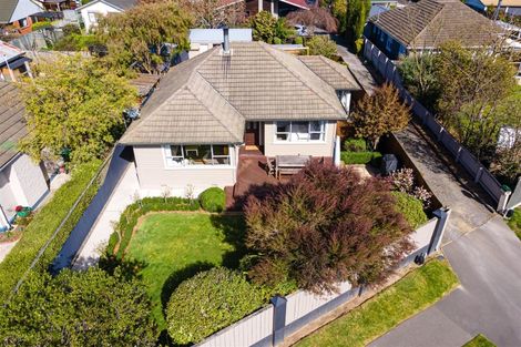 Photo of property in 68 Winters Road, Redwood, Christchurch, 8051
