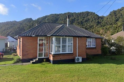 Photo of property in 5 Barkley Place, Cobden, Greymouth, 7802