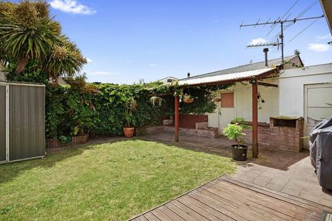 Photo of property in 1033 High Street, Avalon, Lower Hutt, 5011