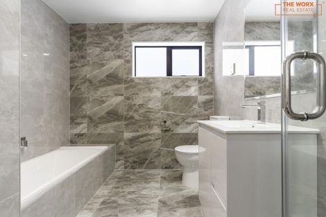 Photo of property in 10b Mervan Street, Mangere East, Auckland, 2024