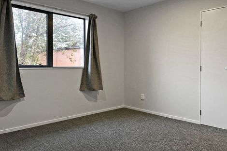 Photo of property in 121 Flanshaw Road, Te Atatu South, Auckland, 0610
