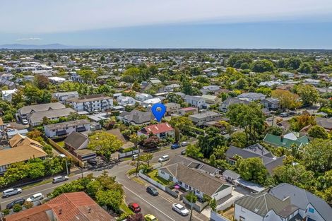 Photo of property in 2/25 Holly Road, St Albans, Christchurch, 8014