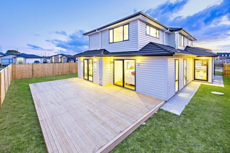 Photo of property in 4 Pahekeheke Road, Karaka, Papakura, 2113