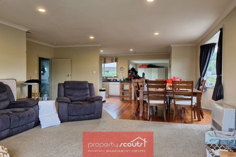Photo of property in 4b Awanui Street, Merrilands, New Plymouth, 4312