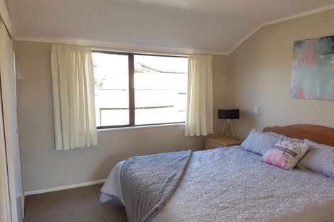 Photo of property in 29 Greenwood Place, Fitzherbert, Palmerston North, 4410